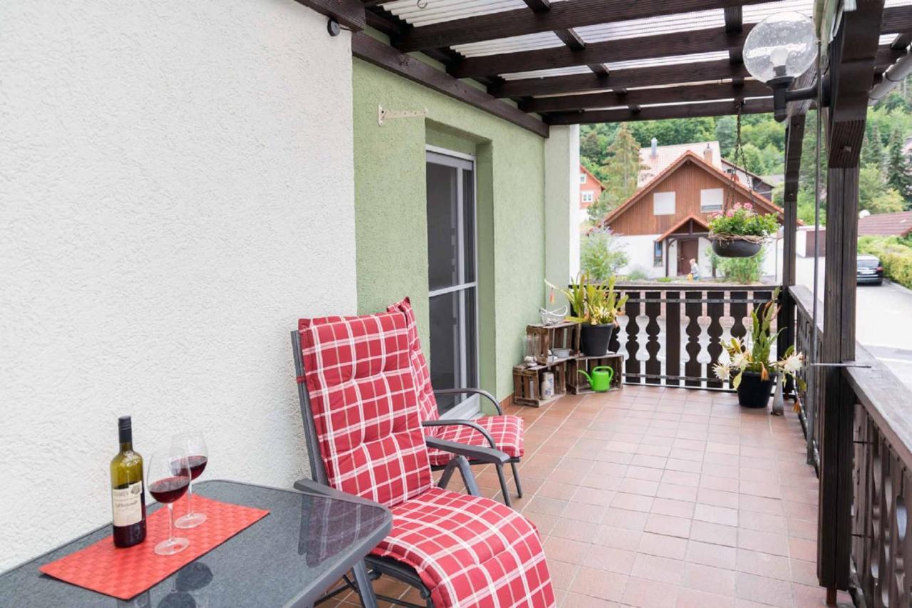 Ferienwohnung Muench Mit Balkon Großheubach Екстериор снимка